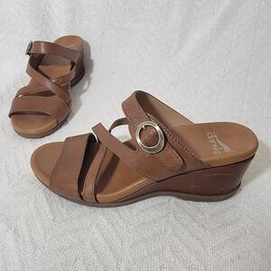 Dansko Ana Wedge Slide Buckle Sandals Tan Glazed Kid Leather Size EU 37 US 6.5-7